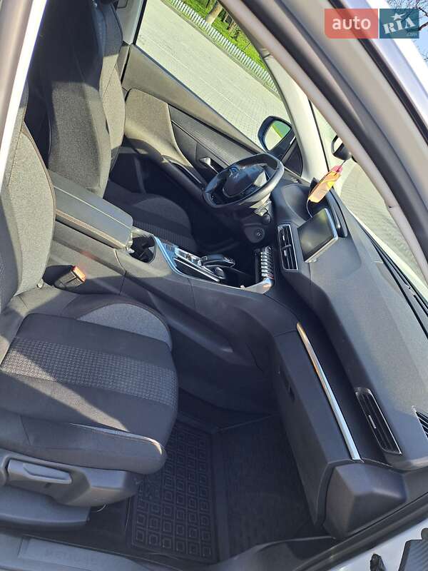 Внедорожник / Кроссовер Peugeot 3008 2019 в Бережанах фото 3 Внедорожник / Кроссовер Peugeot 3008 2019 в Бережанах