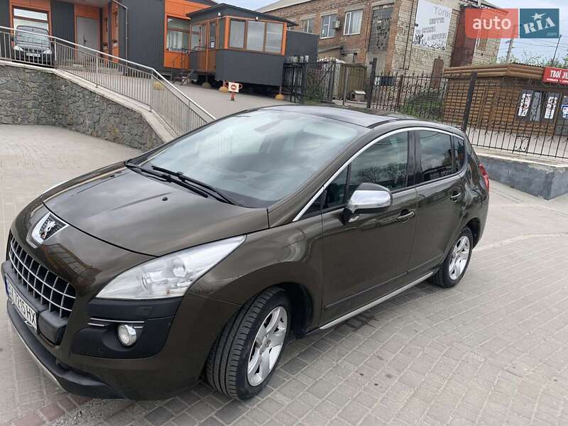Внедорожник / Кроссовер Peugeot 3008 2010 в Шепетовке