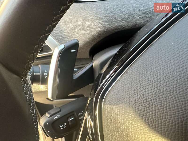 Позашляховик / Кросовер Peugeot 3008 2021 в Києві
