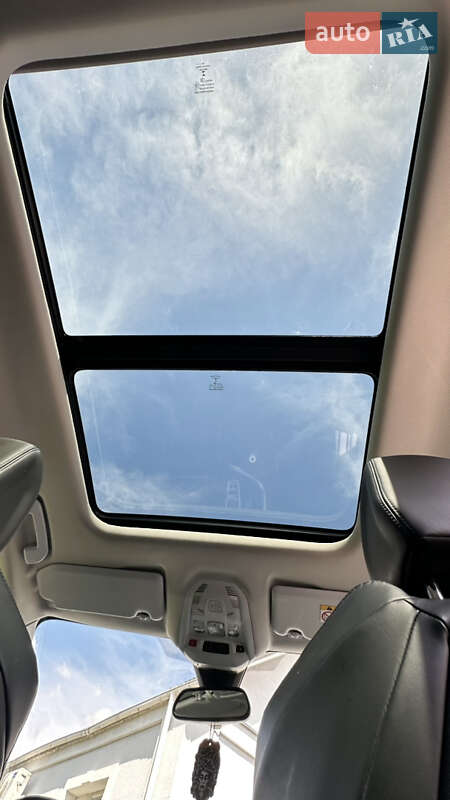 Внедорожник / Кроссовер Peugeot 3008 2016 в Житомире