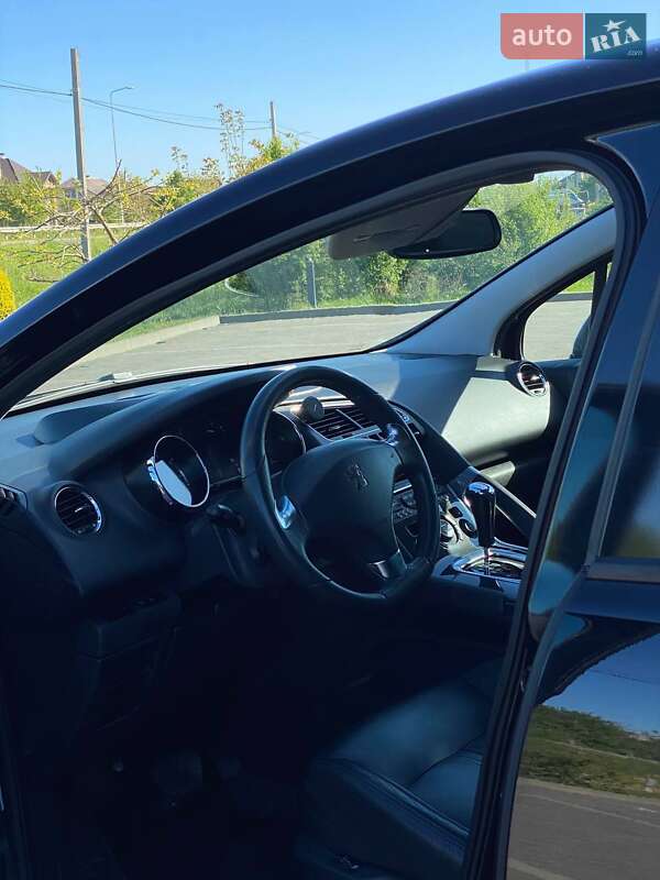 Внедорожник / Кроссовер Peugeot 3008 2010 в Стрые