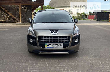 Внедорожник / Кроссовер Peugeot 3008 2012 в Черновцах