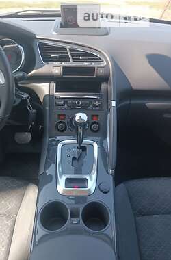 Внедорожник / Кроссовер Peugeot 3008 2014 в Дубно