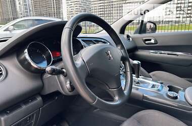 Внедорожник / Кроссовер Peugeot 3008 2013 в Киеве