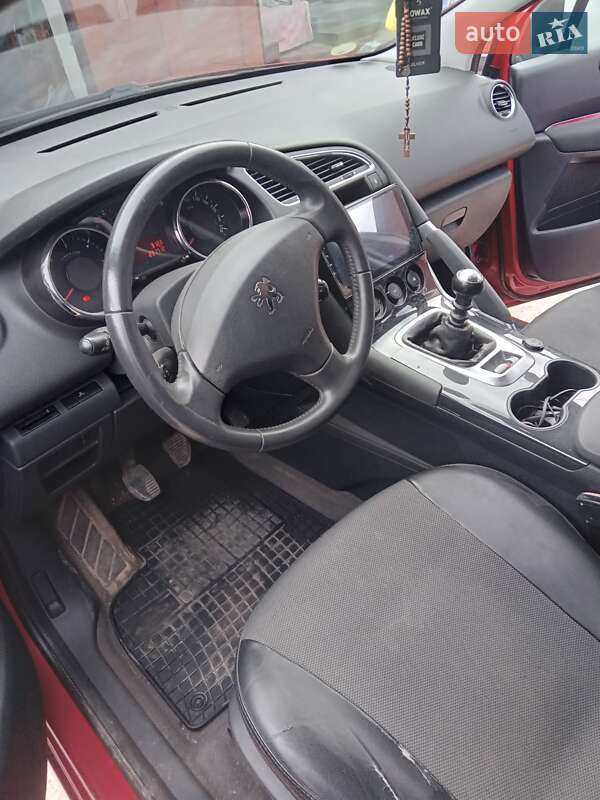 Внедорожник / Кроссовер Peugeot 3008 2012 в Тлумаче