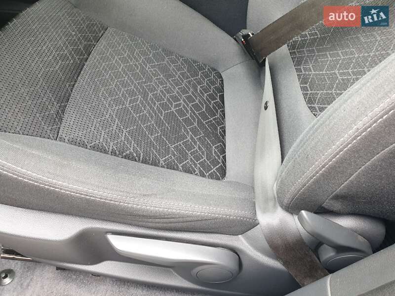 Внедорожник / Кроссовер Peugeot 3008 2014 в Луцке