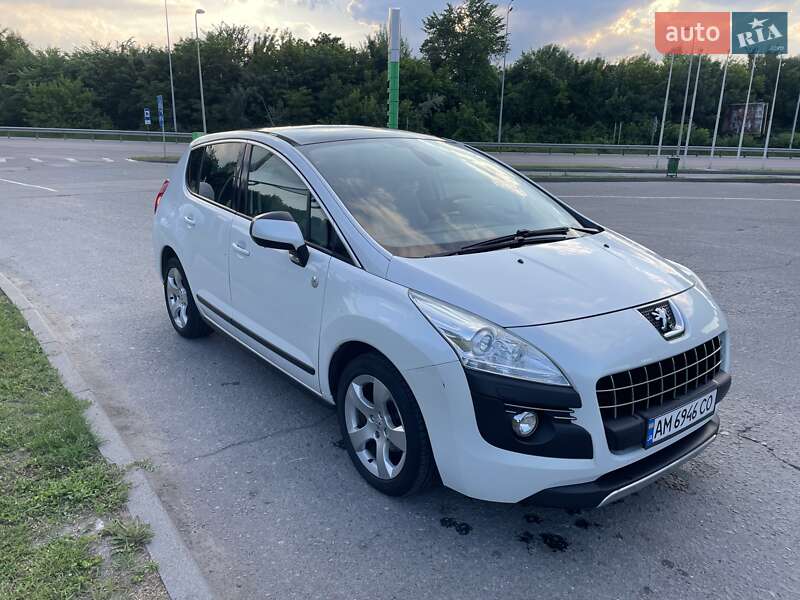 Позашляховик / Кросовер Peugeot 3008 2013 в Житомирі