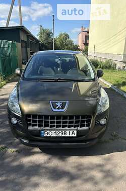 Позашляховик / Кросовер Peugeot 3008 2010 в Львові