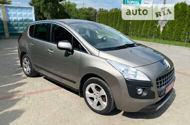 Позашляховик / Кросовер Peugeot 3008 2011 в Дунаївцях