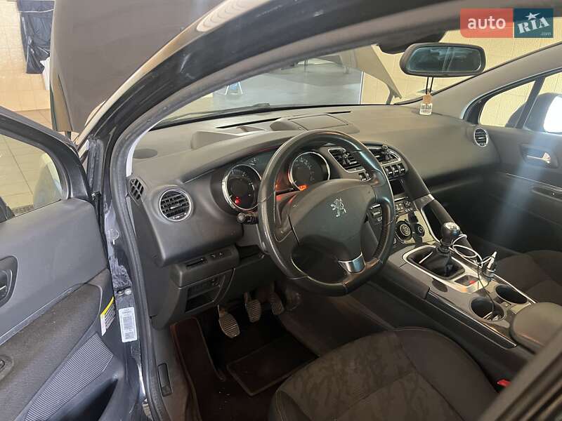 Внедорожник / Кроссовер Peugeot 3008 2010 в Ровно