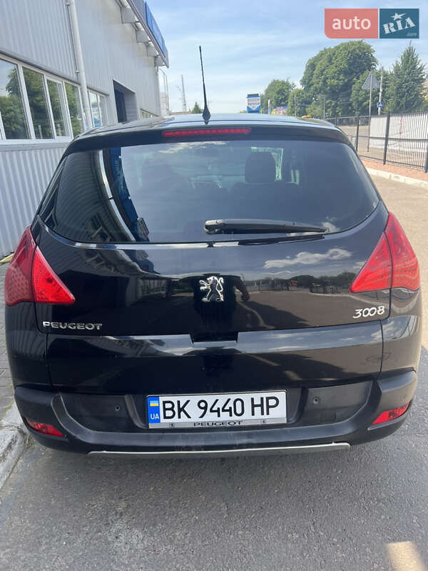 Внедорожник / Кроссовер Peugeot 3008 2010 в Ровно
