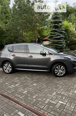 Позашляховик / Кросовер Peugeot 3008 2016 в Трускавці