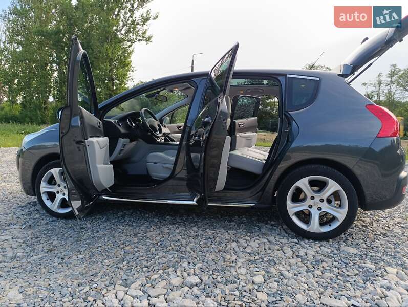Позашляховик / Кросовер Peugeot 3008 2012 в Івано-Франківську фото 6 Позашляховик / Кросовер Peugeot 3008 2012 в Івано-Франківську