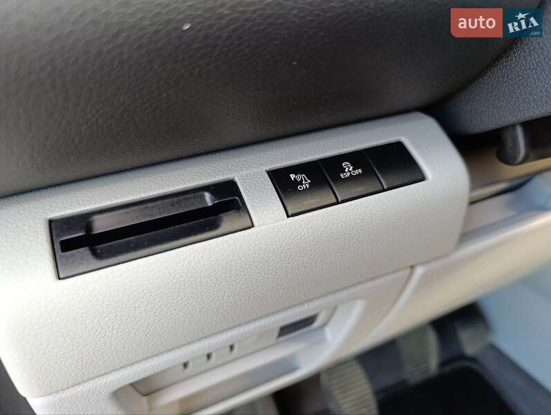 Позашляховик / Кросовер Peugeot 3008 2012 в Івано-Франківську фото 26 Позашляховик / Кросовер Peugeot 3008 2012 в Івано-Франківську