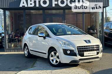 Внедорожник / Кроссовер Peugeot 3008 2013 в Киеве