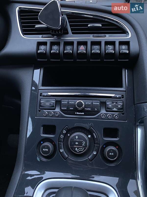 Внедорожник / Кроссовер Peugeot 3008 2014 в Ровно