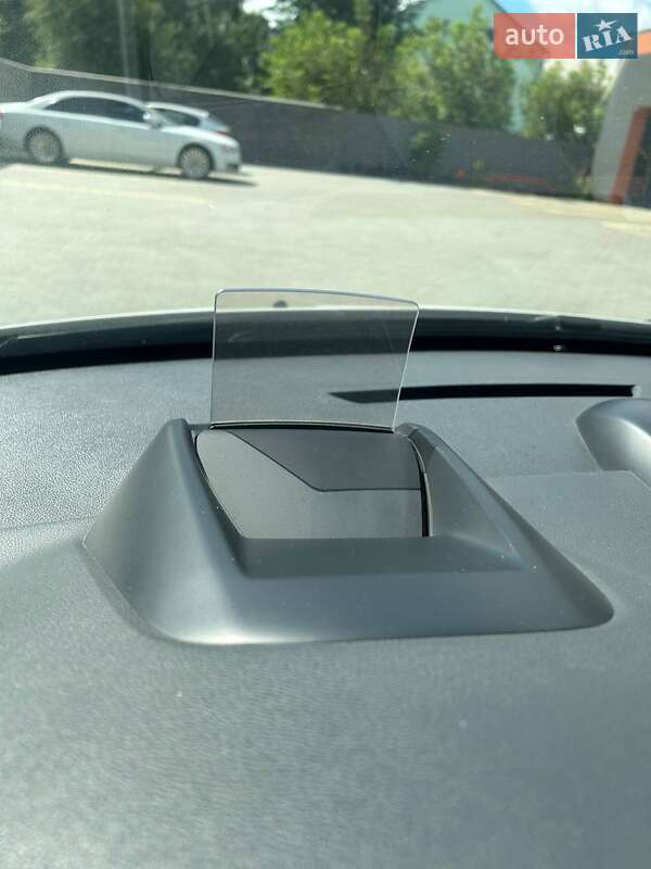 Внедорожник / Кроссовер Peugeot 3008 2014 в Ровно