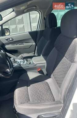Внедорожник / Кроссовер Peugeot 3008 2014 в Ровно