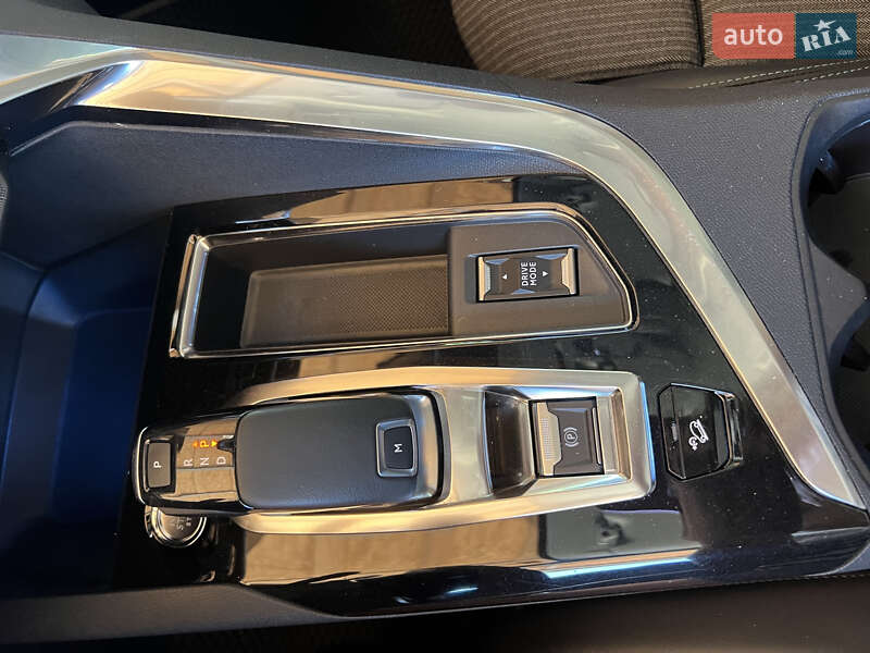 Позашляховик / Кросовер Peugeot 3008 2021 в Одесі