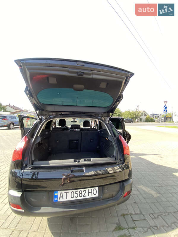 Позашляховик / Кросовер Peugeot 3008 2012 в Івано-Франківську