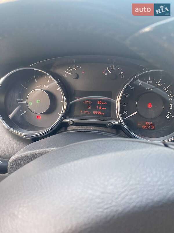 Позашляховик / Кросовер Peugeot 3008 2012 в Калуші