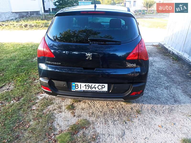 Позашляховик / Кросовер Peugeot 3008 2010 в Полтаві