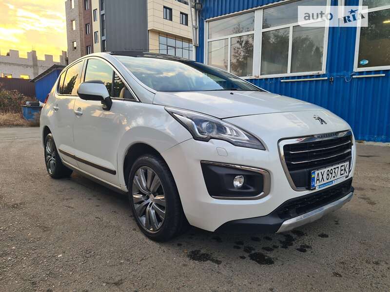 Позашляховик / Кросовер Peugeot 3008 2015 в Харкові