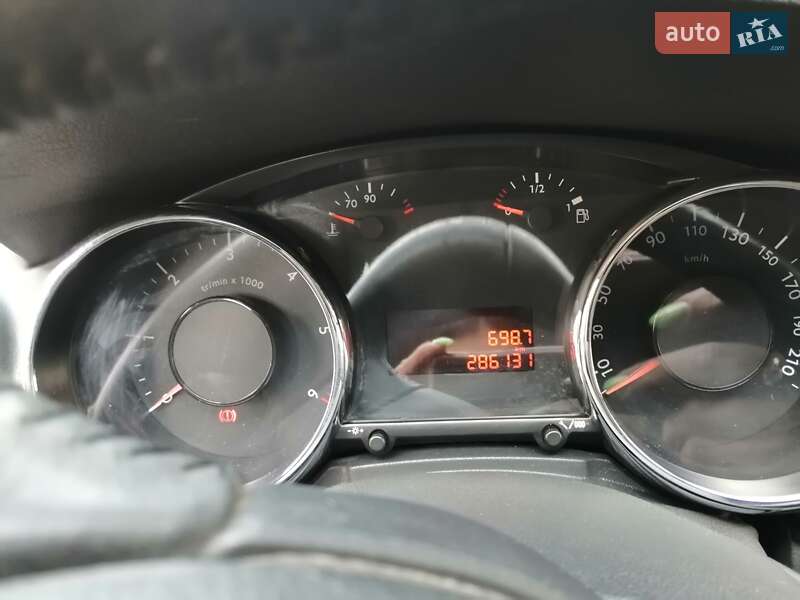 Позашляховик / Кросовер Peugeot 3008 2010 в Луцьку