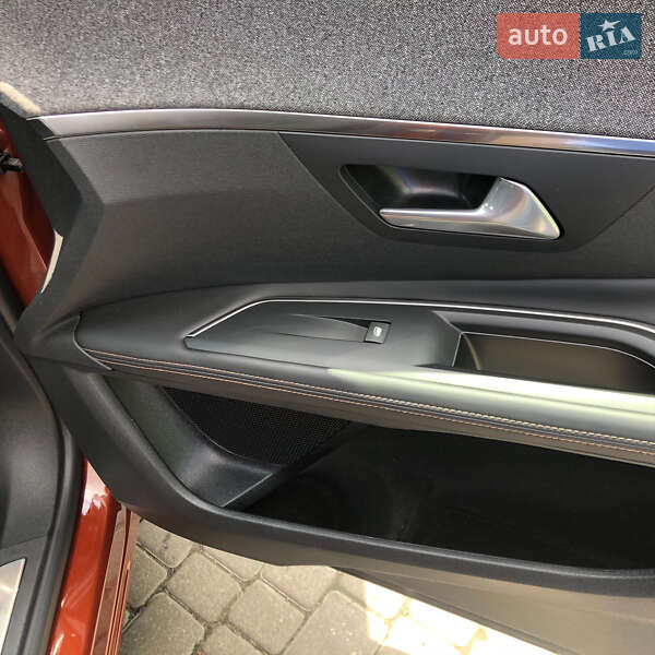 Позашляховик / Кросовер Peugeot 3008 2018 в Одесі