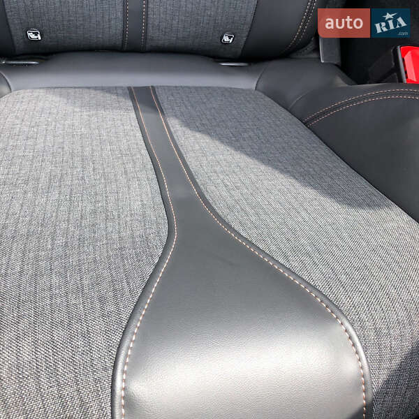 Позашляховик / Кросовер Peugeot 3008 2018 в Одесі