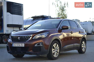 Позашляховик / Кросовер Peugeot 3008 2017 в Хусті