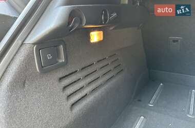 Внедорожник / Кроссовер Peugeot 3008 2013 в 