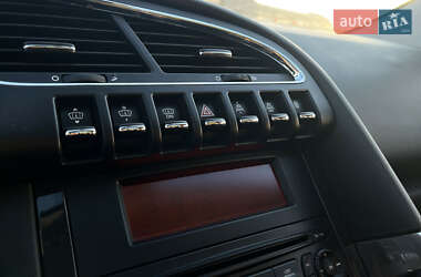 Внедорожник / Кроссовер Peugeot 3008 2010 в 