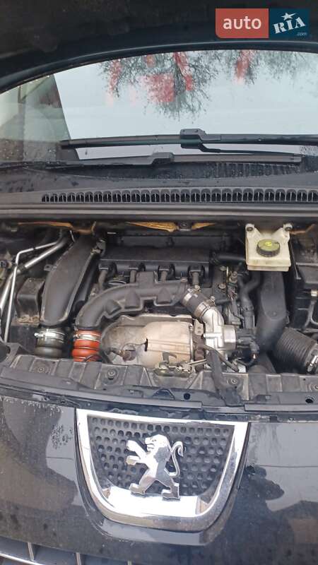 Позашляховик / Кросовер Peugeot 3008 2011 в Тернополі