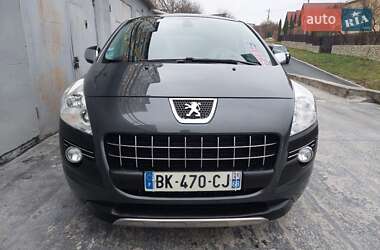 Внедорожник / Кроссовер Peugeot 3008 2012 в Тернополе