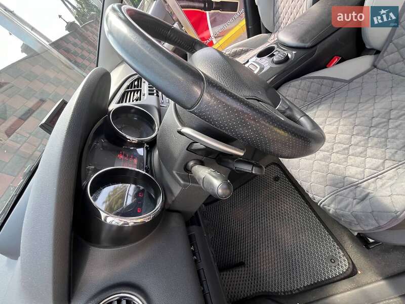 Позашляховик / Кросовер Peugeot 3008 2012 в Рівному