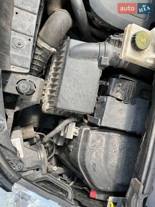 Позашляховик / Кросовер Peugeot 3008 2012 в Рівному