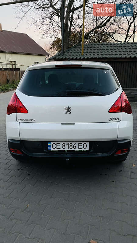 Внедорожник / Кроссовер Peugeot 3008 2010 в Сторожинце