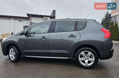 Позашляховик / Кросовер Peugeot 3008 2012 в Львові