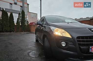 Позашляховик / Кросовер Peugeot 3008 2012 в Львові