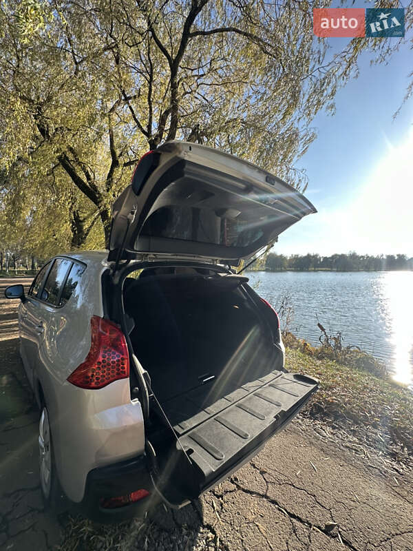 Внедорожник / Кроссовер Peugeot 3008 2010 в Ровно фото 9 Внедорожник / Кроссовер Peugeot 3008 2010 в Ровно