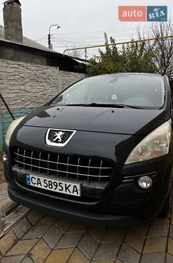 Внедорожник / Кроссовер Peugeot 3008 2011 в Черкассах