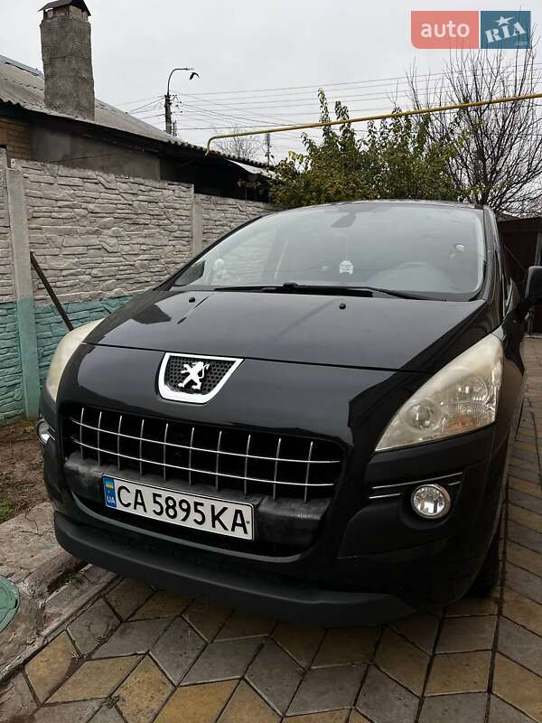 Peugeot 3008 2011