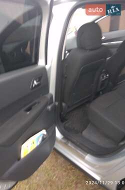 Внедорожник / Кроссовер Peugeot 3008 2011 в 