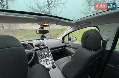 Внедорожник / Кроссовер Peugeot 3008 2010 в 