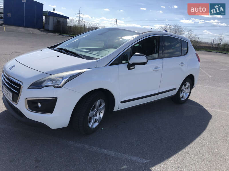 Позашляховик / Кросовер Peugeot 3008 2014 в Рівному
