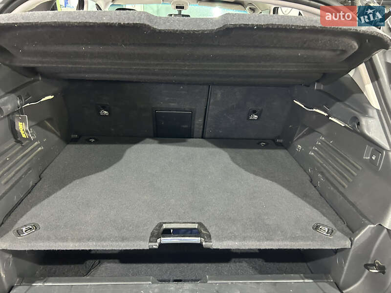 Внедорожник / Кроссовер Peugeot 3008 2011 в Киеве