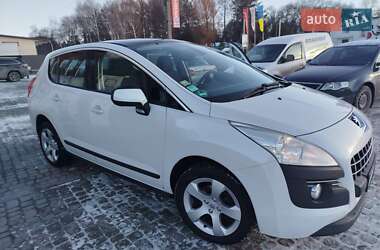 Позашляховик / Кросовер Peugeot 3008 2011 в Волочиську