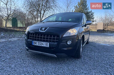 Позашляховик / Кросовер Peugeot 3008 2013 в Рівному