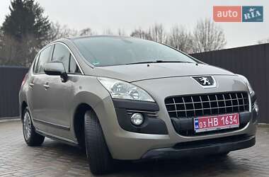 Позашляховик / Кросовер Peugeot 3008 2011 в Луцьку